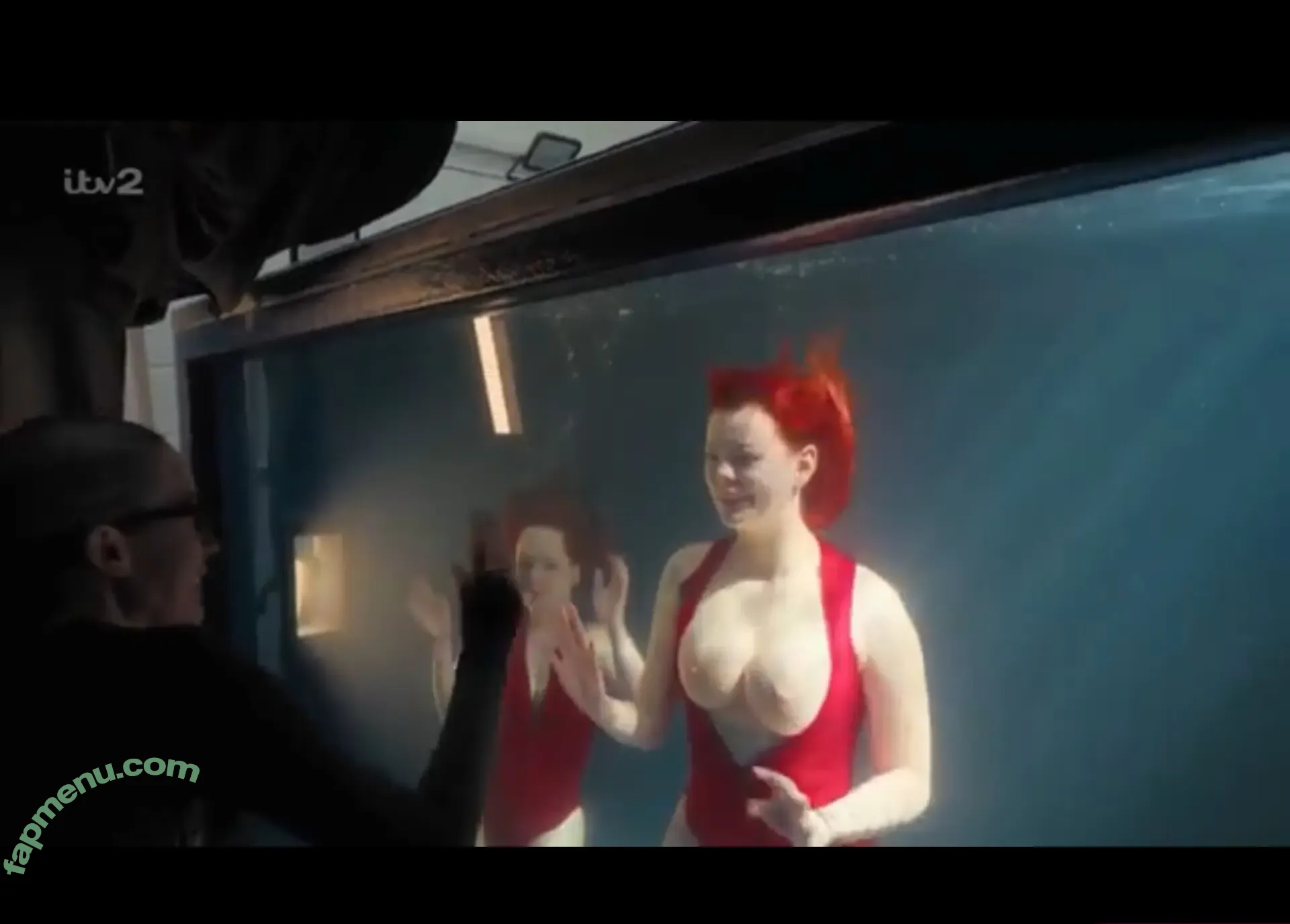 Rebecca Goodwin nude photo #0004 (beckymil1_)