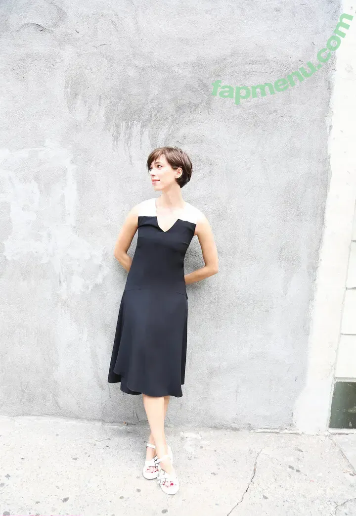 Rebecca Hall nude photo #0055 (rebeccahall / rebeccalords)