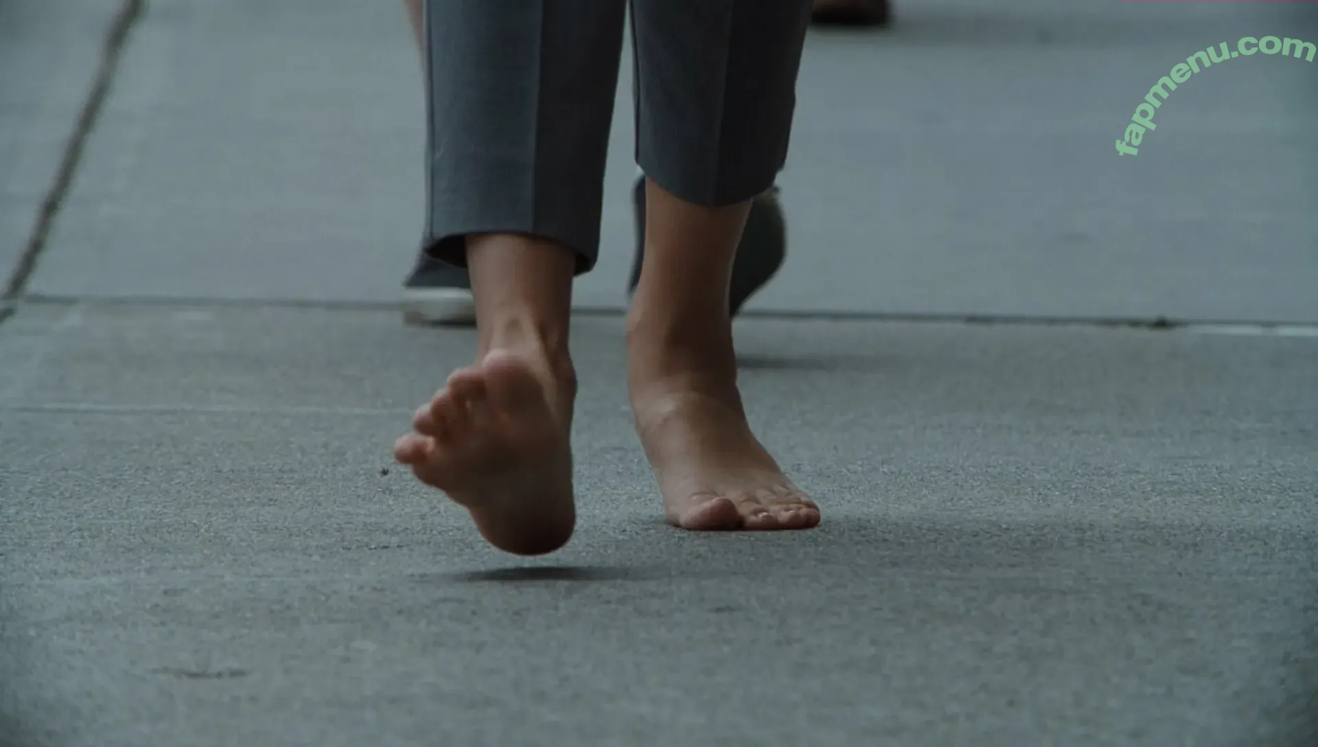 Rebecca Hall nude photo #0063 (rebeccahall / rebeccalords)