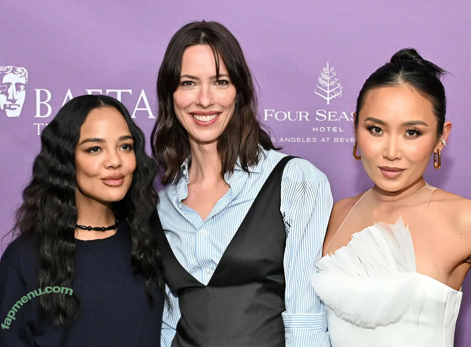 Rebecca Hall nude photo #0087 (rebeccahall / rebeccalords)