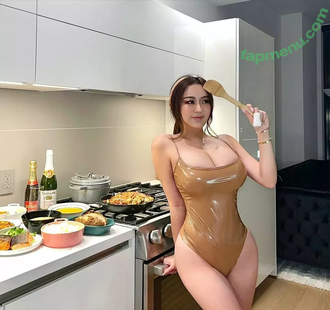 Rebecca Liu nude photo #0030 (beccabeccaliu / plaguewhore)