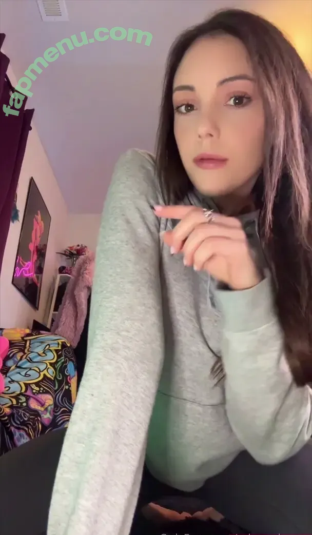 Rebecca Love nude photo #0127 (Bekkv_xo / rebecca_lovexxo / rebeccalovexxx)