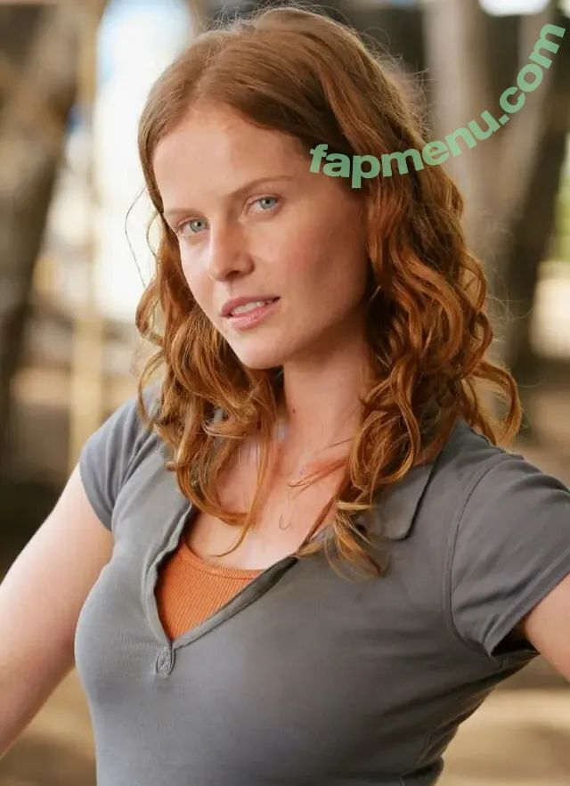 Rebecca Mader nude photo #0053 (bexmader / red head)