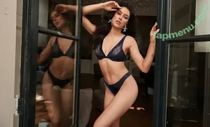 Rebecca Mir / sarahtoninx9_ nude photo #0032