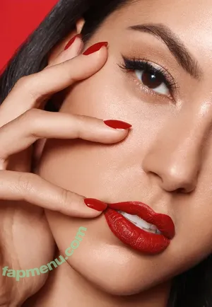 Rebecca Mir / sarahtoninx9_ nude photo #0038