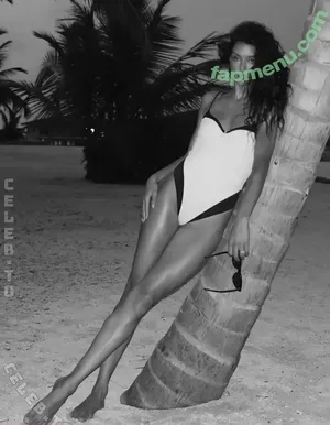 Rebecca Mir / rebeccamir nude photo #0742