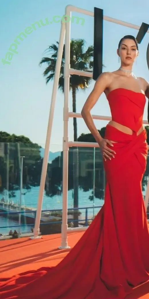 Rebecca Mir nude photo #0084 (sarahtoninx9_)