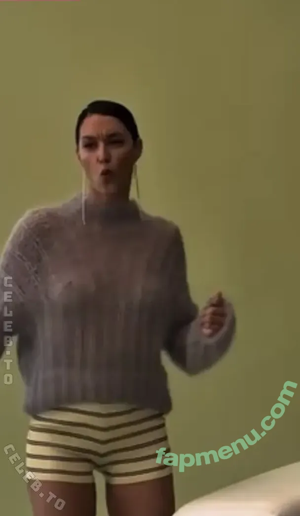 Rebecca Mir nude photo #0771 (rebeccamir)