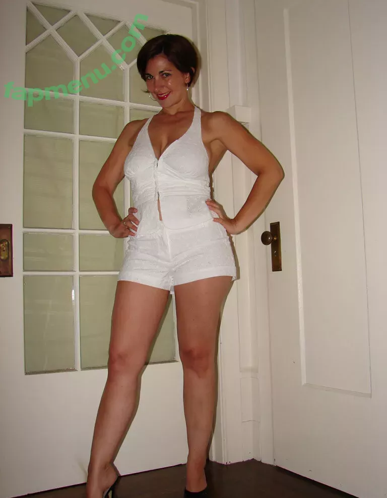 Rebecca's Office nude photo #0172 (Rebecca Dream)