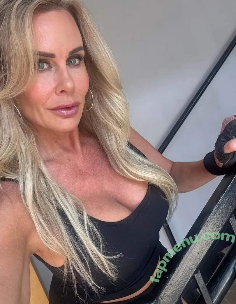 rebeccalynne_d nude photo #0019 (devilshal0)