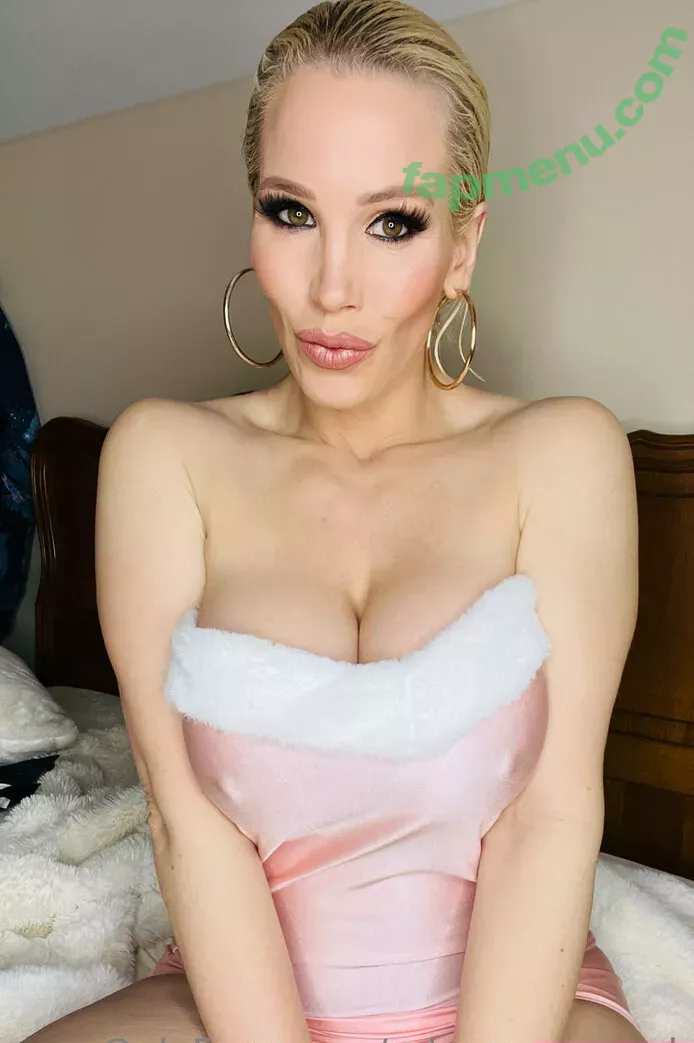 rebeccamoreuk nude photo #0150 (queen0ftheeast)