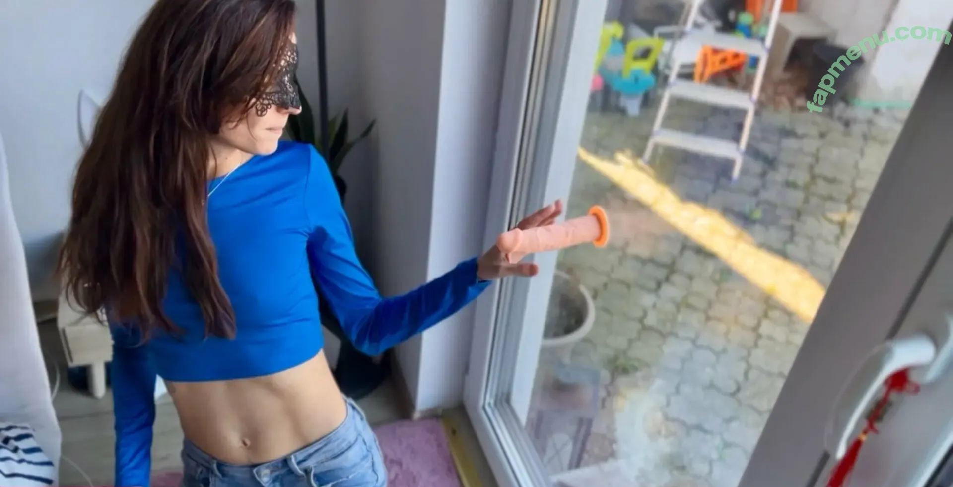 rebeccawifeyfreee nude photo #0094 (rebeccafew)