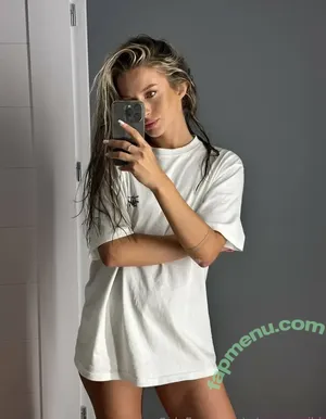 rebeccaxwild / rebeccaaaawild nude photo #0017