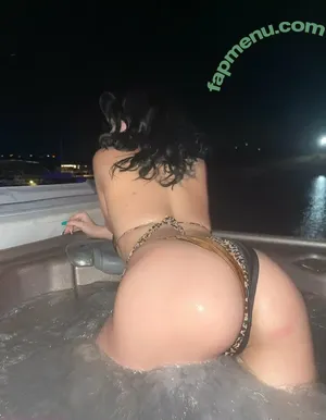  nude photo #0002