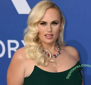 Rebel Wilson / rebelwilson / scarlettwilson nude photo #0035