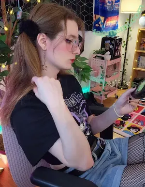 RebiSenpai / rebi_senpai nude photo #0102