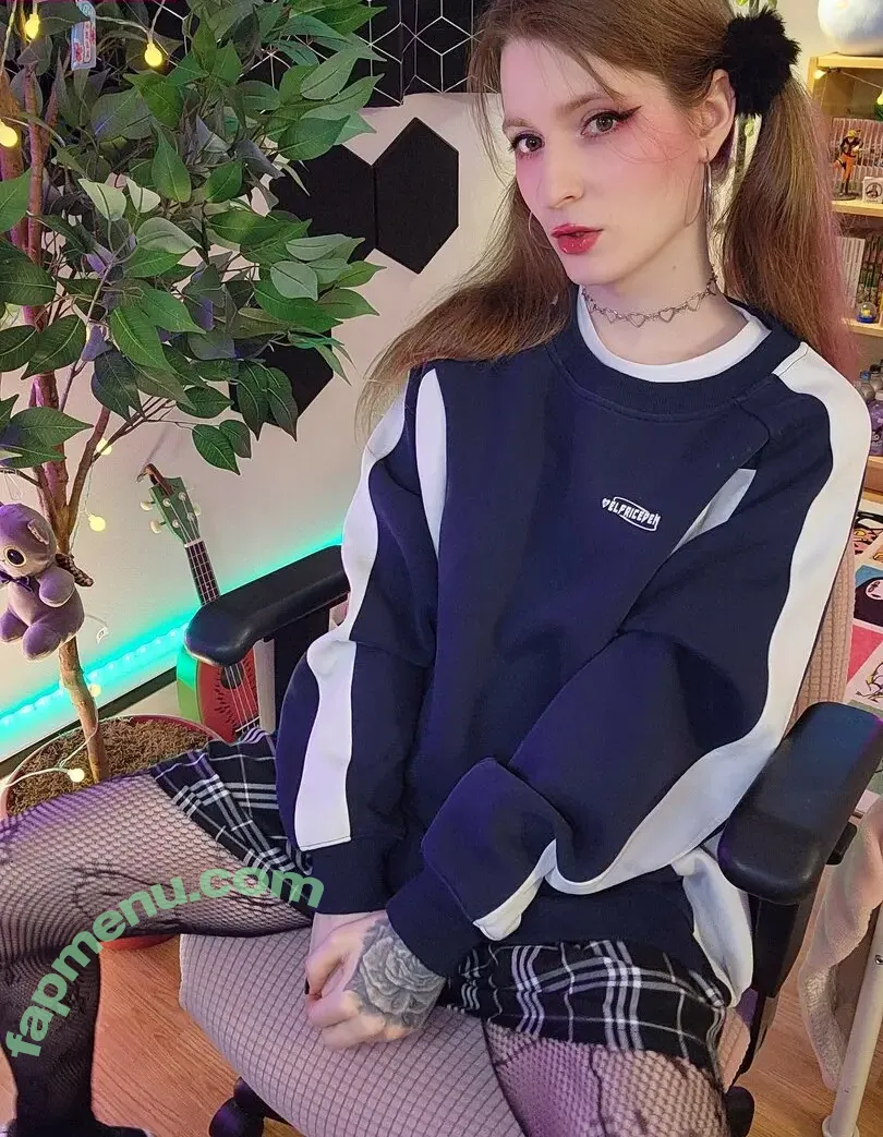 RebiSenpai nude photo #0086 (rebi_senpai)