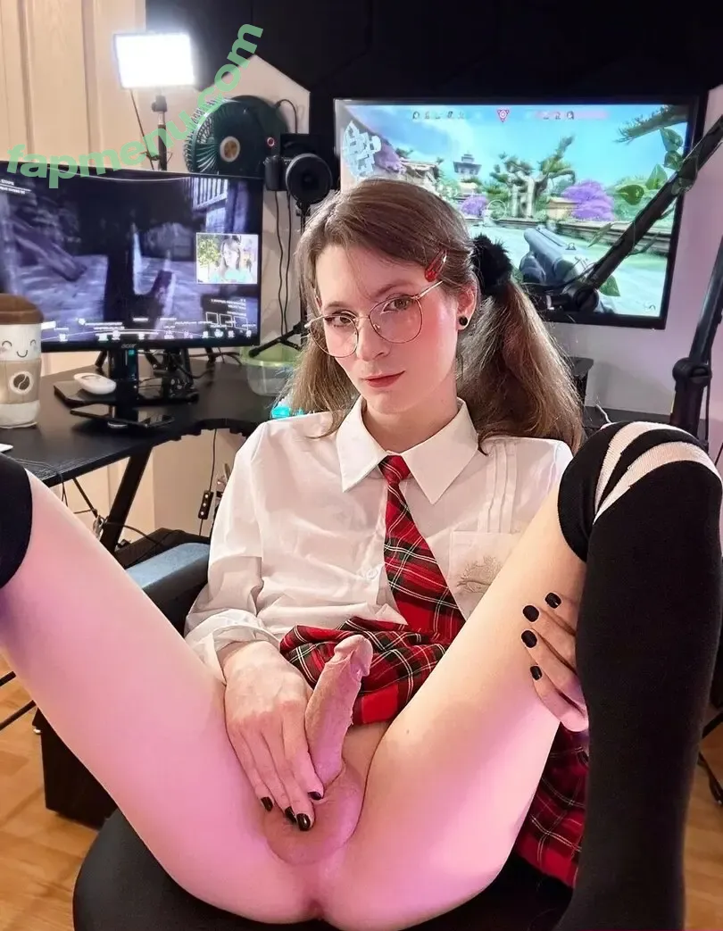 RebiSenpai nude photo #0116 (rebi_senpai)