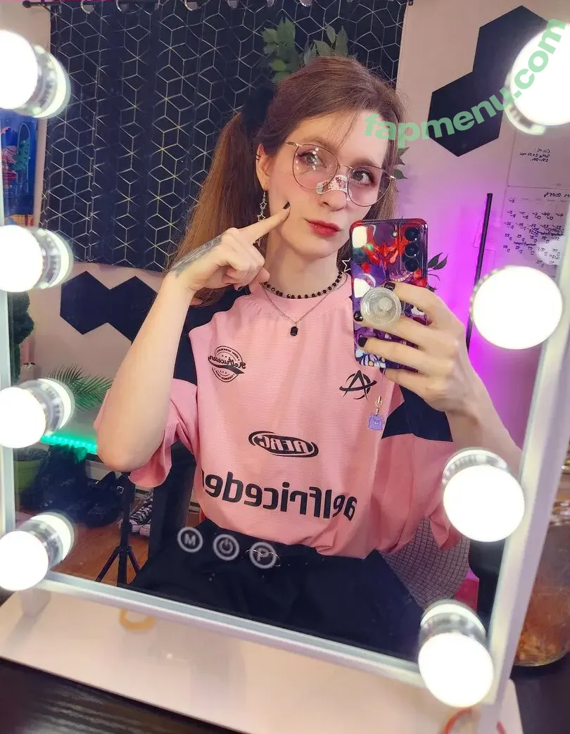 RebiSenpai nude photo #0128 (rebi_senpai)