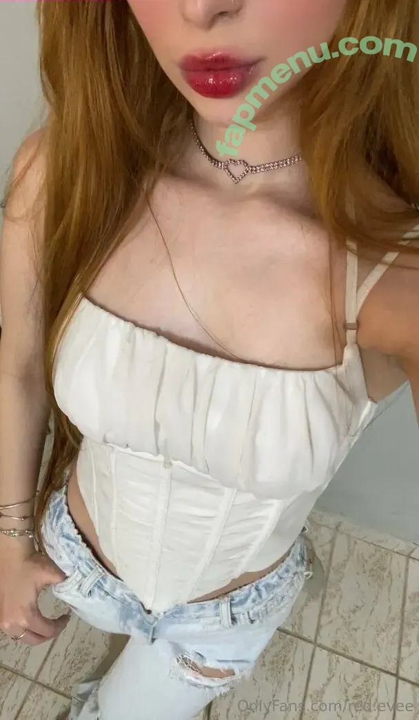 red.evee nude photo #0011 (redeviee)