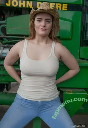 nude photo #0005