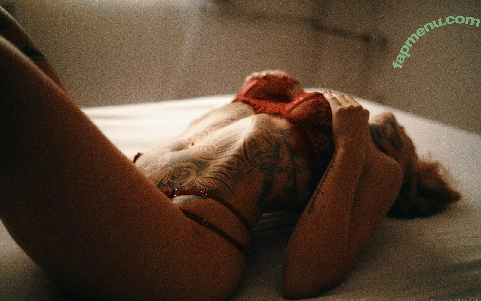 red.natified nude photo #0048 (red.natified)