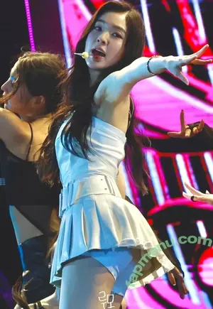 Red Velvet / Irene / renebaebae / thee_red_velvet nude photo #0302