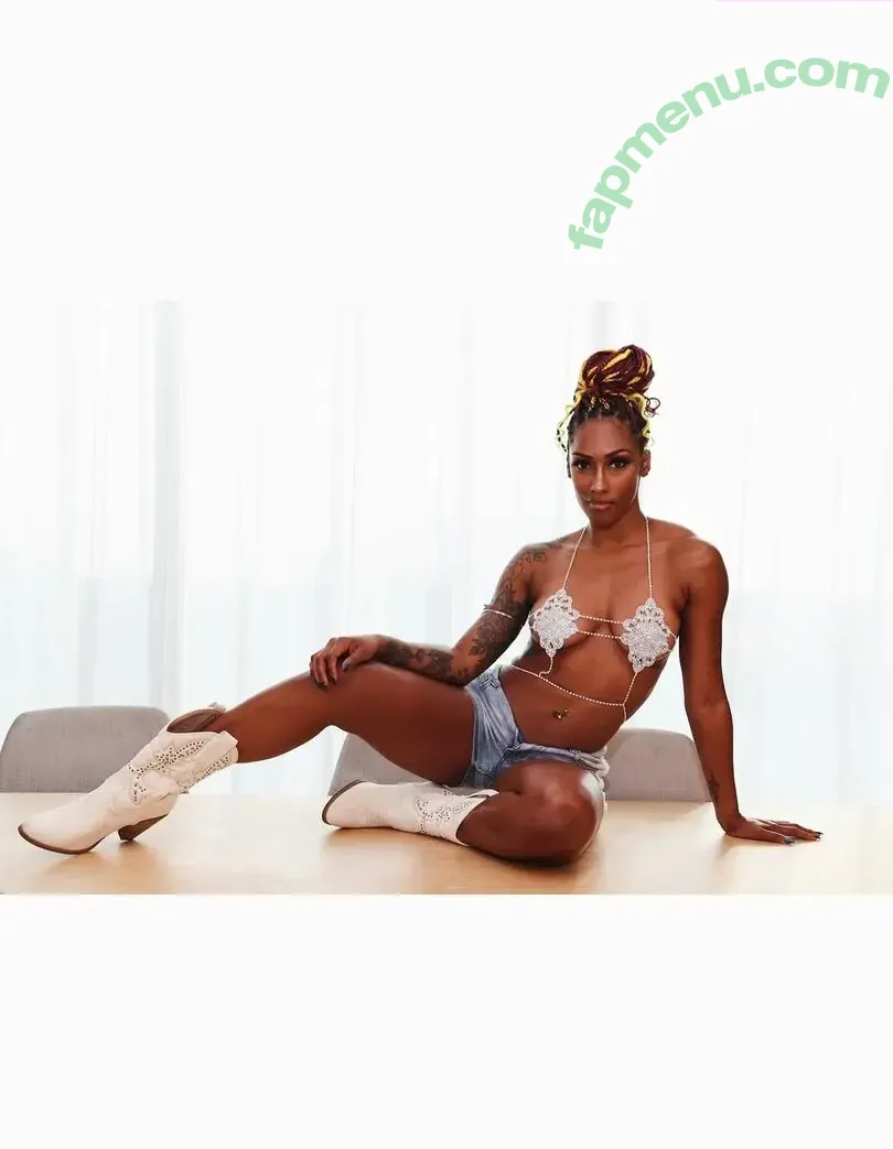 Red Velvet nude photo #0355 (Irene / redvelvet.smtown / thee_red_velvet)