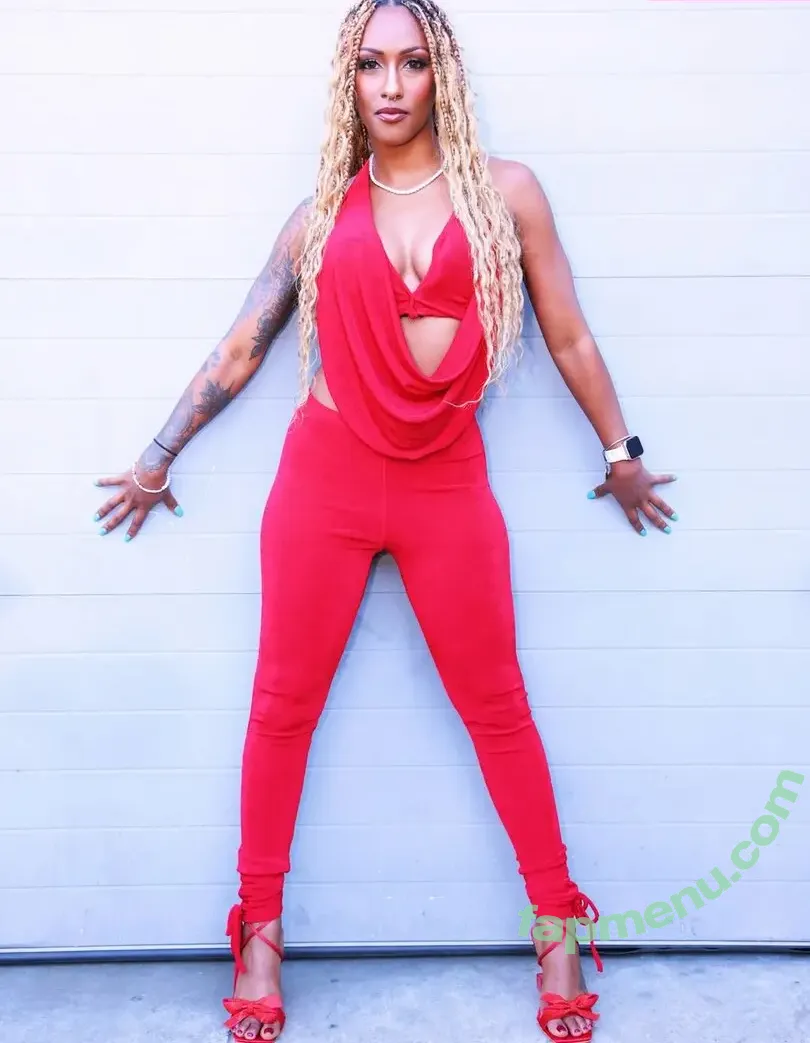 Red Velvet nude photo #0374 (Irene / redvelvet.smtown / thee_red_velvet)