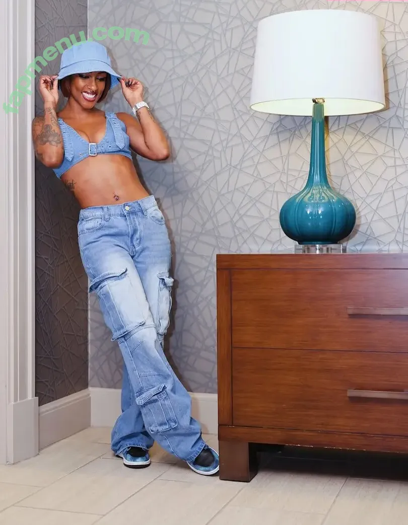 Red Velvet nude photo #0385 (Irene / redvelvet.smtown / thee_red_velvet)