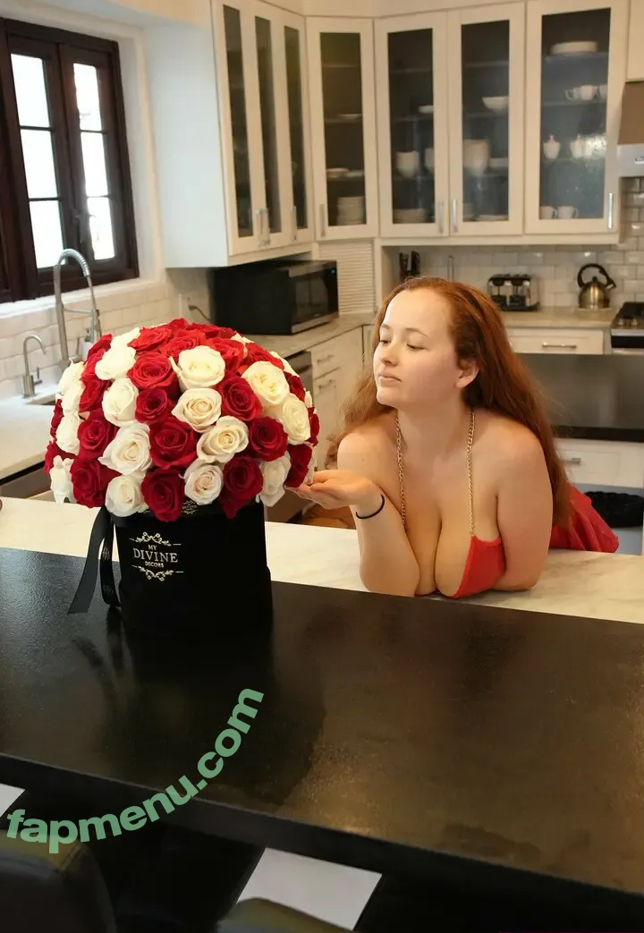 redevieetv nude photo #0065 (red.eviee)