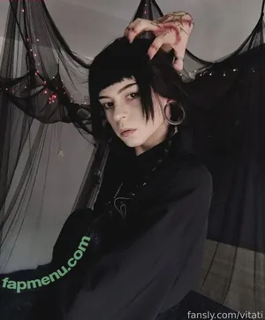 Redhead Vi / redvitati / vi.redhead / vitati / vitati.redhead nude photo #0017