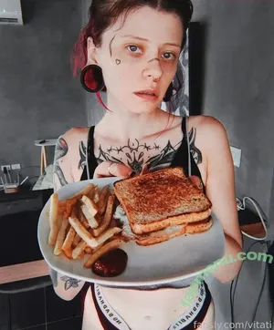 Redhead Vi / redvitati / vi.redhead / vitati / vitati.redhead nude photo #0064