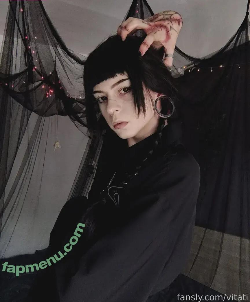 Redhead Vi nude photo #0017 (redvitati / vi.redhead / vitati / vitati.redhead)