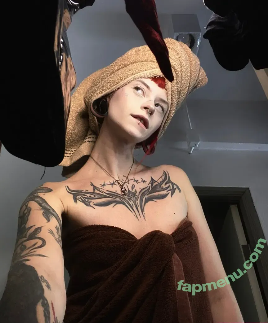 Redhead Vi nude photo #0032 (redvitati / vi.redhead / vitati / vitati.redhead)