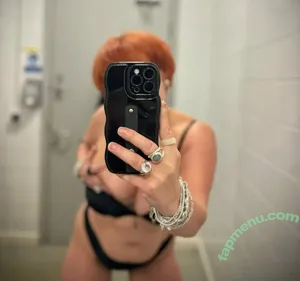 redheadbeautyy / redhead.beautyy nude photo #0002