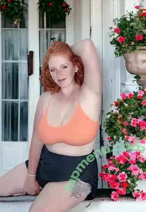 Redheaded Milkmaid / EmilyMacLactation nude photo #0013