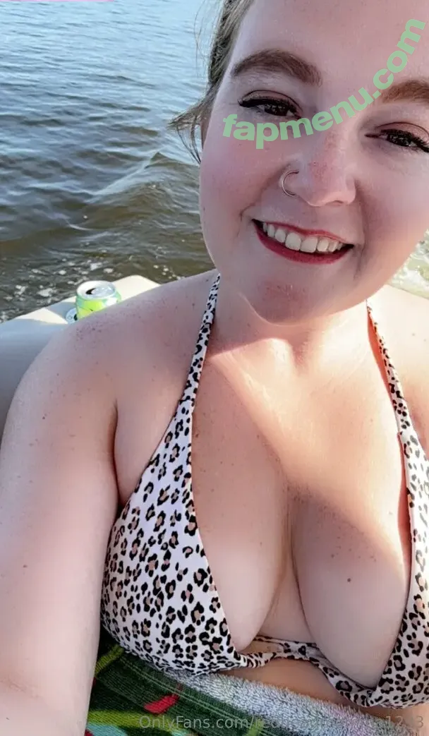 redheadmomma1293 nude photo #0003 (redheadmomma08)