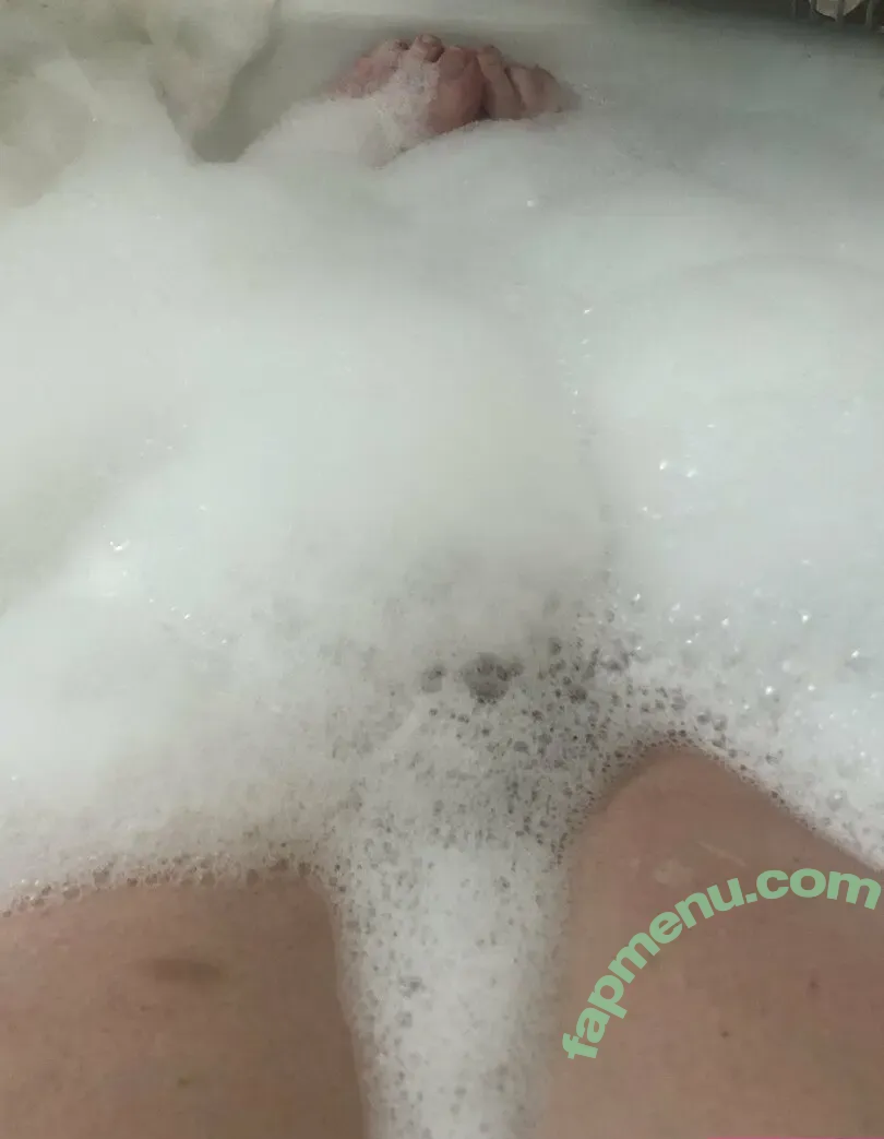 redheadmomma1293 nude photo #0012 (redheadmomma08)