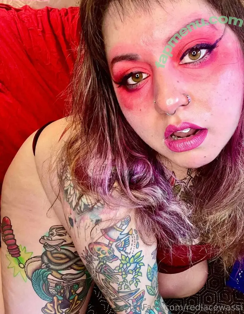 redlacewassi nude photo #0025 (redlacewassi)