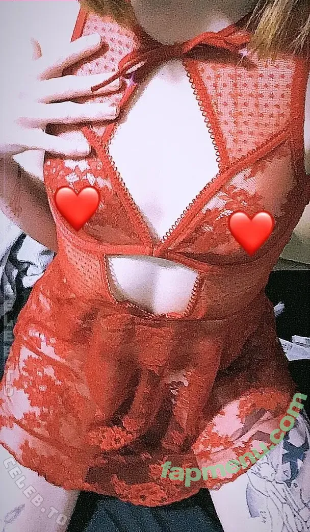 Redlady1 nude photo #0005 (srhksh)