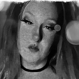Redladysnipes nude photo #0011