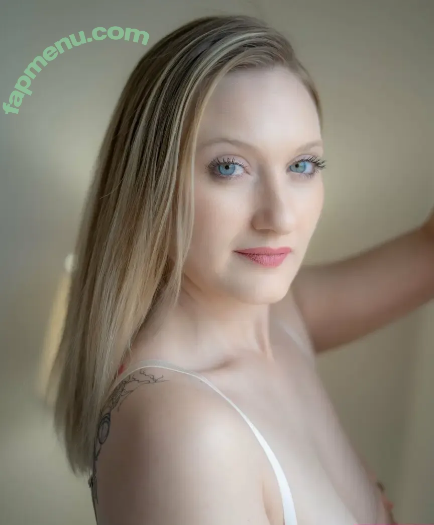 redneck_crazy_lulu nude photo #0107 (Lulu)