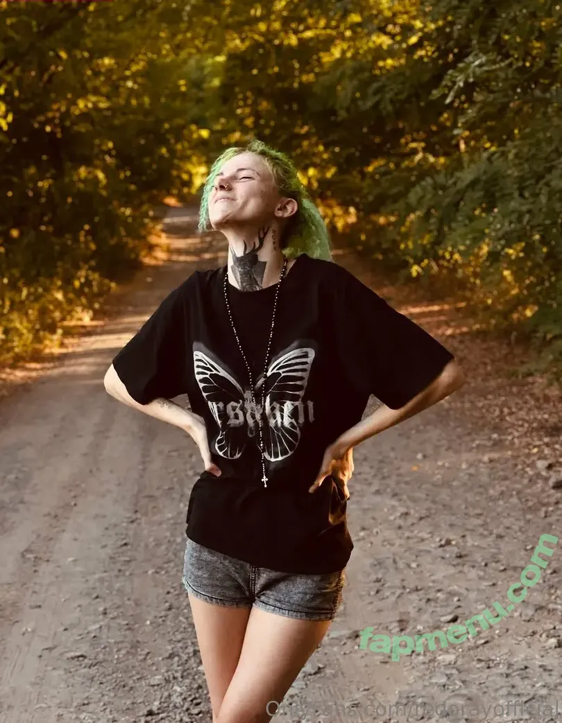 redorayofficial nude photo #0004 (redorayofficial)