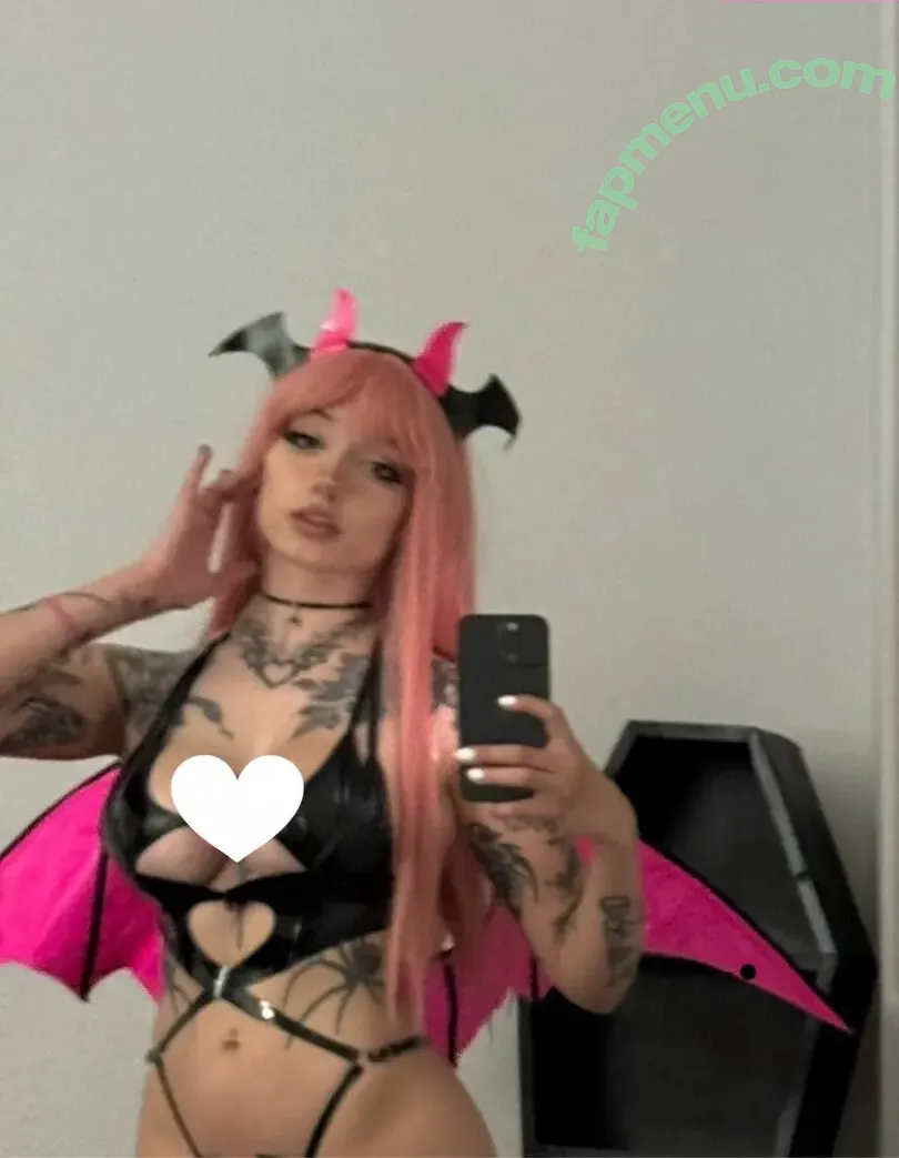 Redroomromance nude photo #0001 (Pinkroomromance / Rozr / onlyredroom)