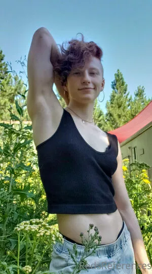 redsreferences / reddoodles2 / reddoodlesart nude photo #0013