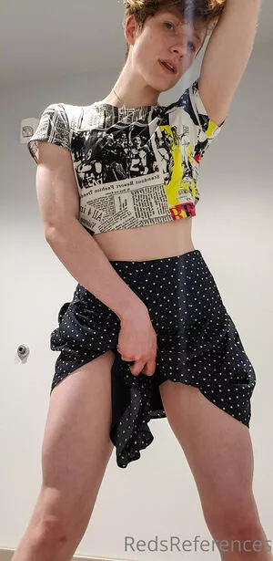 redsreferences / reddoodles2 / reddoodlesart nude photo #0018