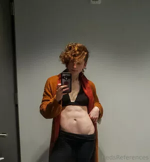 redsreferences / reddoodles2 / reddoodlesart nude photo #0019