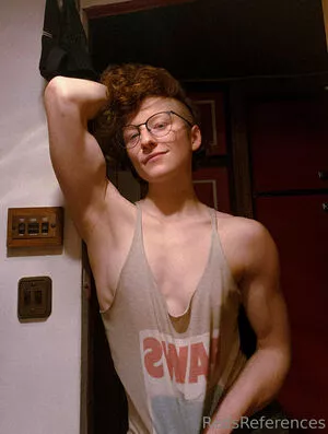 redsreferences / reddoodles2 / reddoodlesart nude photo #0031