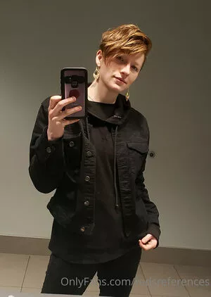 redsreferences / reddoodles2 / reddoodlesart nude photo #0122